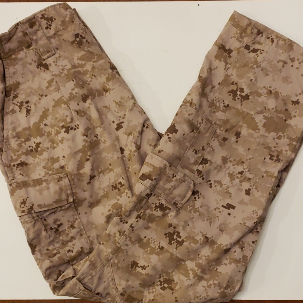 FROG 👖📍🇺🇸 VERY SPECIFIC JEANS 🆕️